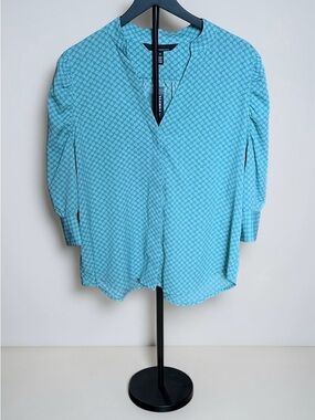 NWT White House Black Market Womens Green Blouse Size 14